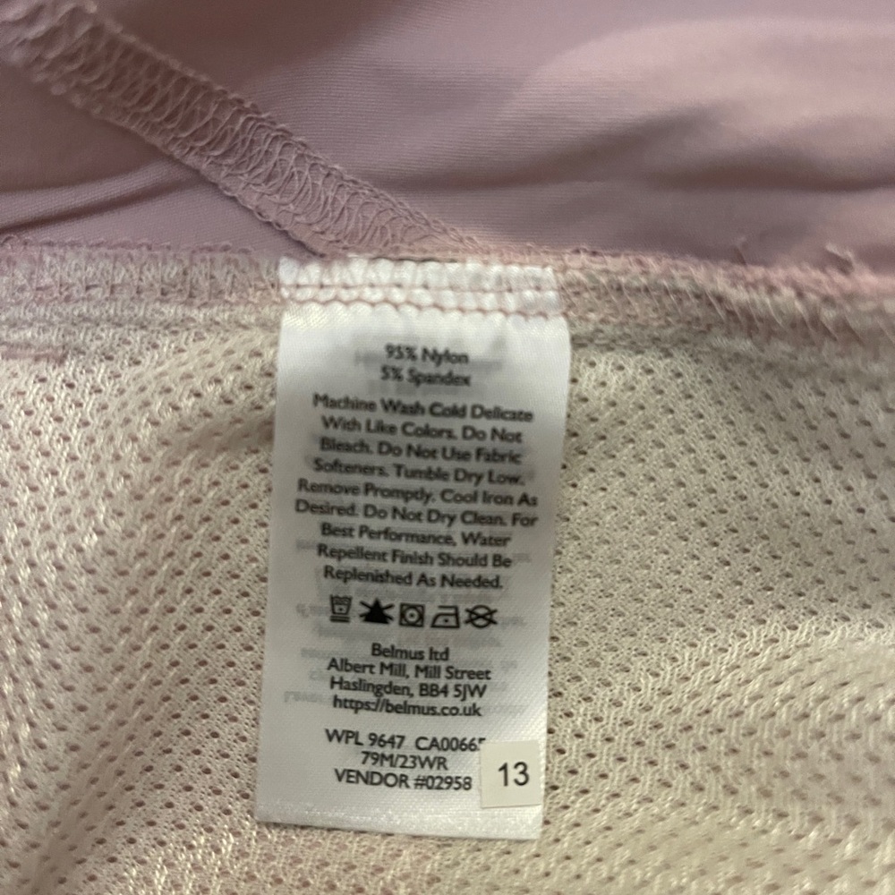 Eddie Bauer Women's Light Plum Women’s 14 Capri Pants - Picture 14 of 14
